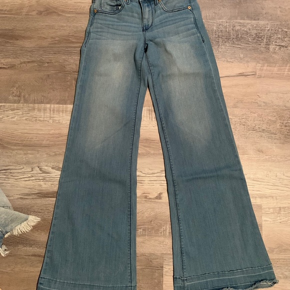 Flare jeans - Picture 1 of 3